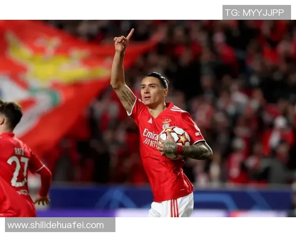 欧冠激战波尔图逆转本菲卡乌龙球成比赛转折点数据分析揭示精彩瞬间