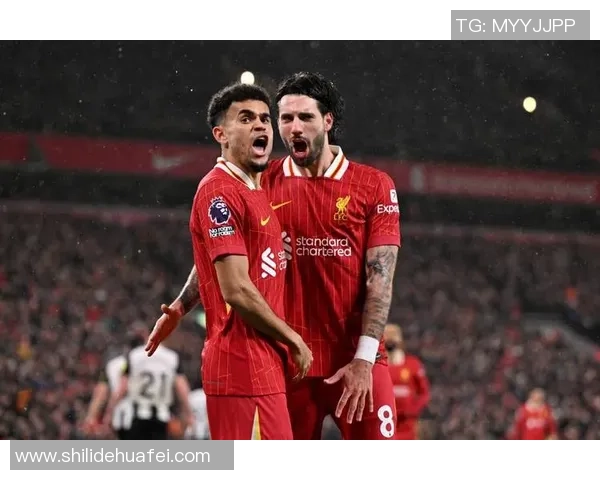 友谊赛惊现冷门利物浦3-0战胜曼城乌龙球引爆全场气氛 友谊赛惊现冷门利物浦3-0战胜曼城乌龙球引爆全场气氛