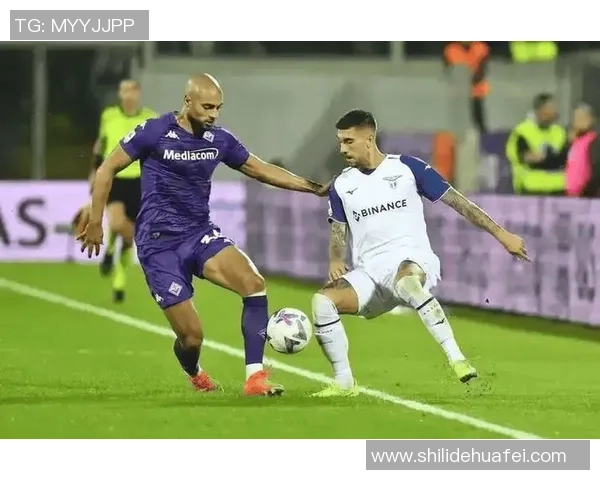 西甲焦点战皇马大胜拜仁引发争议判罚全场沸腾 西甲焦点战皇马大胜拜仁引发争议判罚全场沸腾