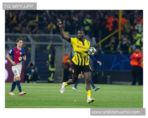 曼联友谊赛大胜多特蒙德乌龙球和十大精彩进球回顾 曼联友谊赛大胜多特蒙德乌龙球和十大精彩进球回顾